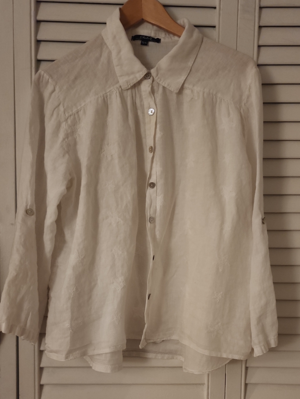 Charlie B White Casual Button-Down Linen Shirt